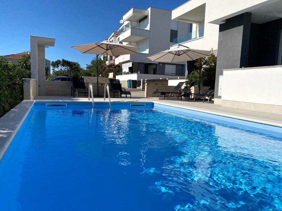 Apartment Fantasy Pool Novalja