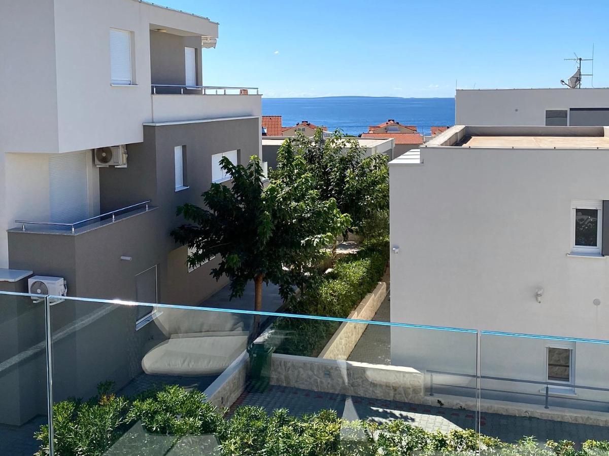 Fantasy Pool Apartment Novalja